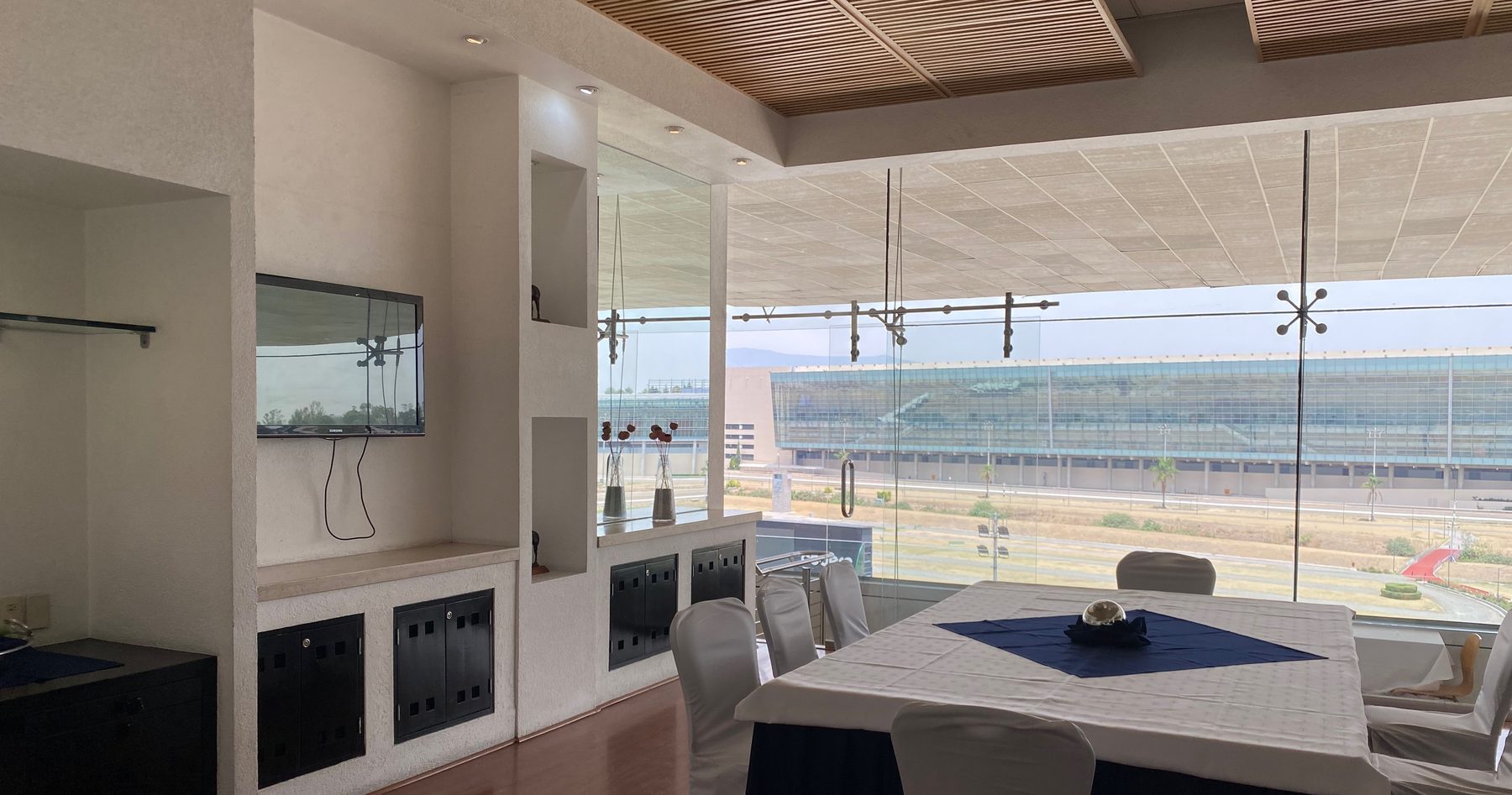 Suite privada para eventos corporativos en el Hipódromo de las Américas